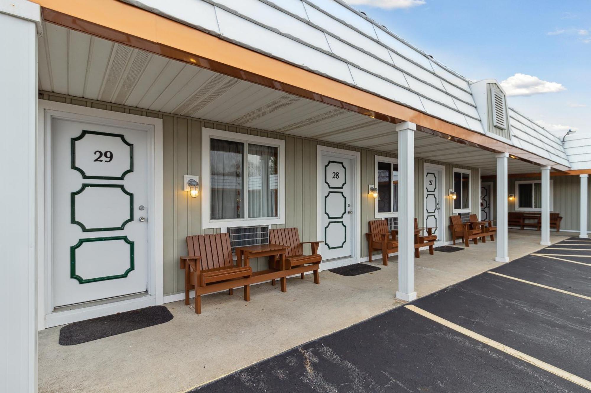 Vindel Motel Mackinaw City Kültér fotó