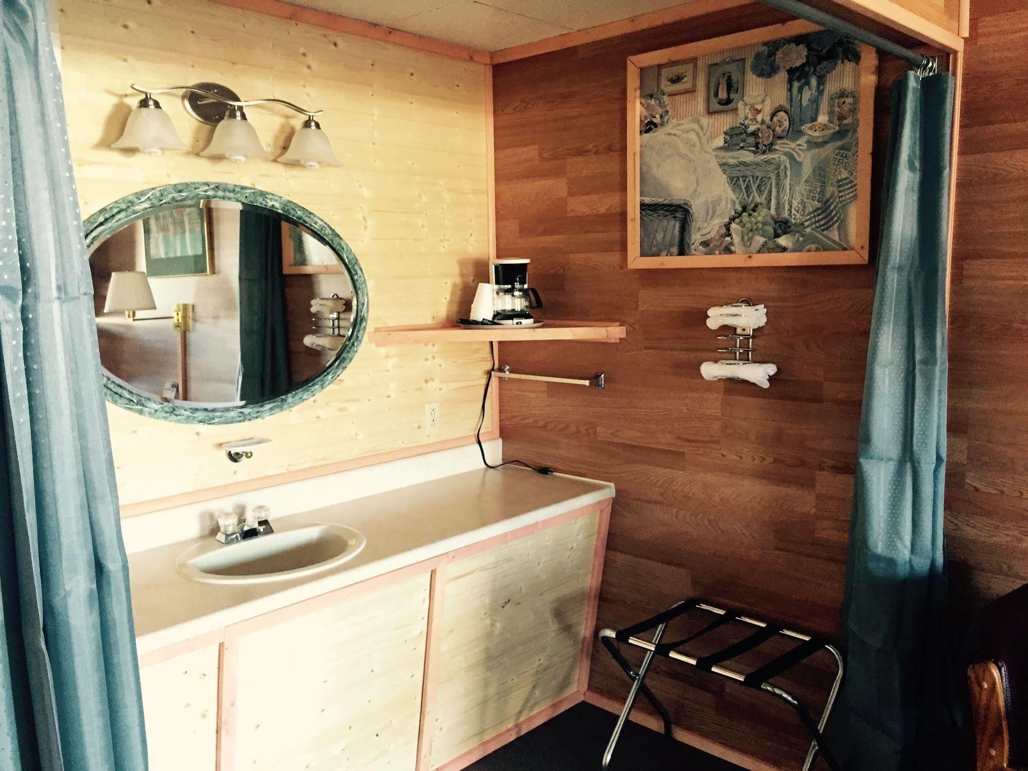 Vindel Motel Mackinaw City Kültér fotó