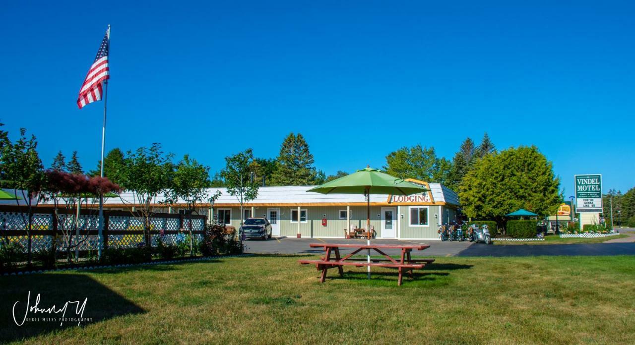 Vindel Motel Mackinaw City Kültér fotó