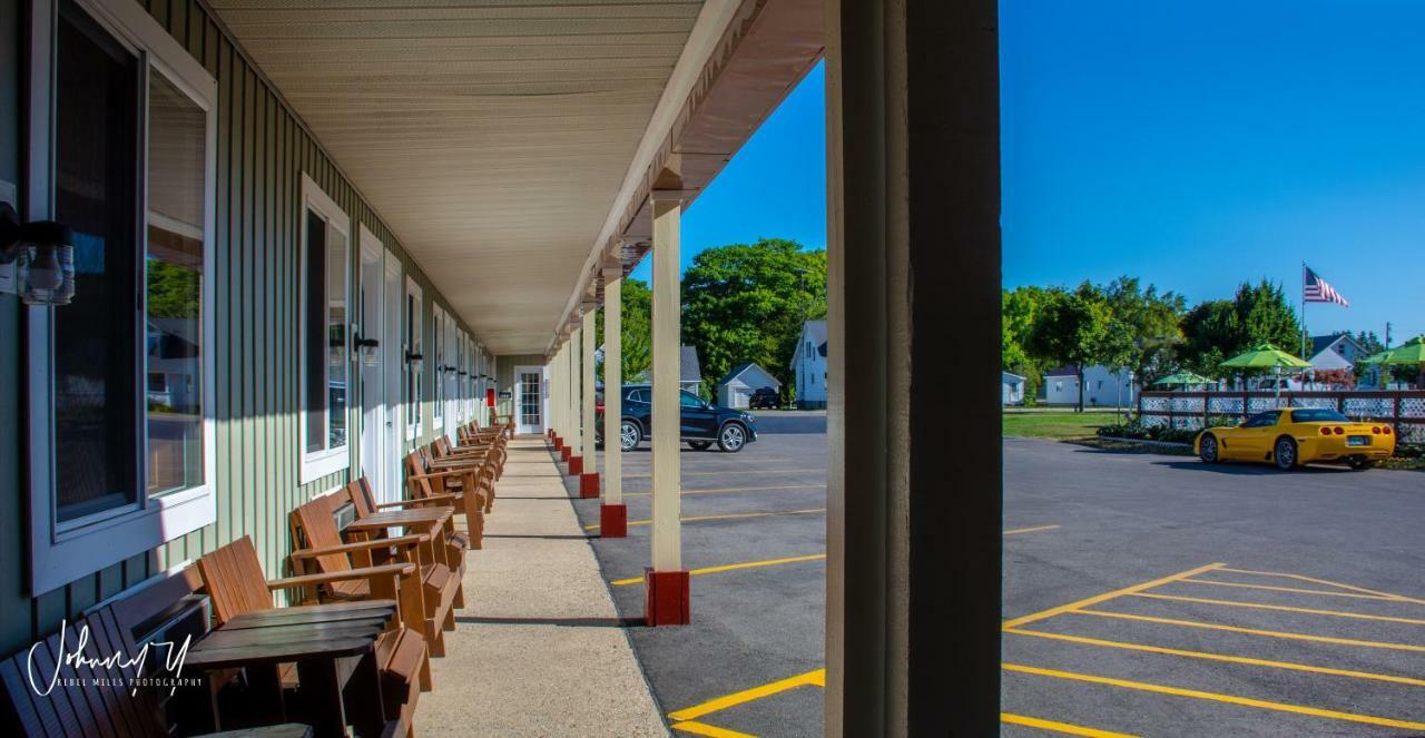 Vindel Motel Mackinaw City Kültér fotó