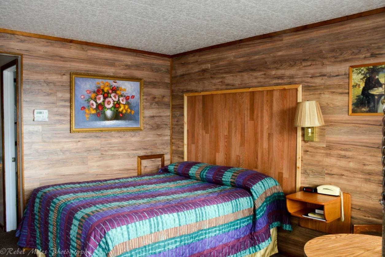 Vindel Motel Mackinaw City Kültér fotó