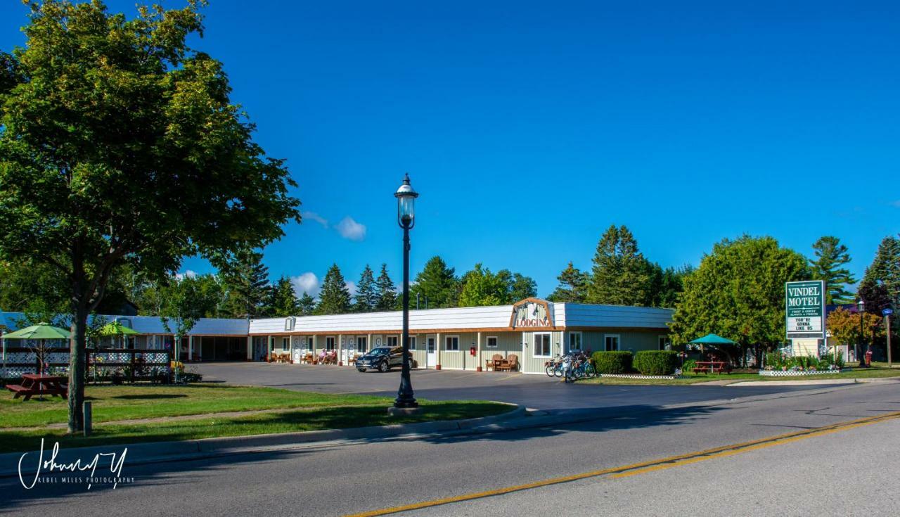 Vindel Motel Mackinaw City Kültér fotó